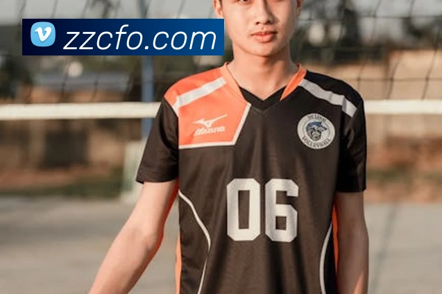 奥运钟复原仪式体育馆举行 成为开幕筹备中的文化亮点并展出历史遗物